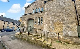 Church Suite, Stow-On-The-Wold, Sleeps 4, Town Location